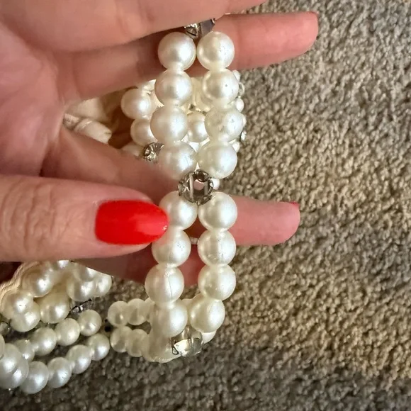 A New Day Mini Embellished Pear Handbag 🤍 - Picture 4 of 6